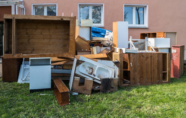 Best Construction Debris Removal  in Newport Beach, CA